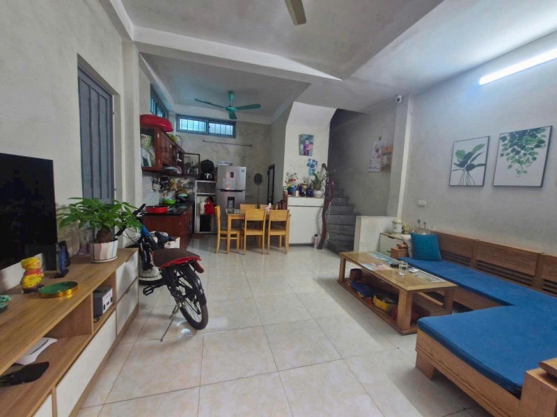 BÁN GẤP NHÀ ĐẸP - GIÁ TỐT - Vị Trí Đắc Địa Tại Phường Yên Nghĩa, Quận Hà Đông, Hà Nội
