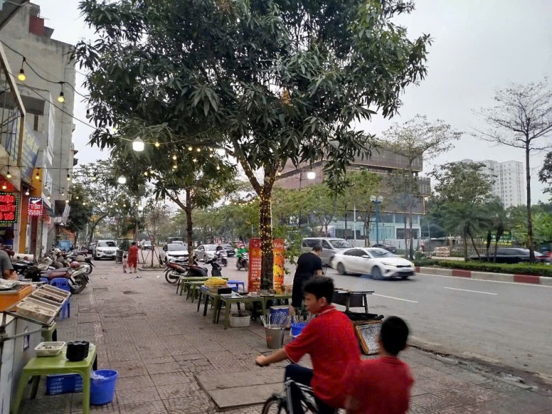 Sát AEonmall Long Biêm giá 105tr/m2 ô tô vào đất  - Đầu tư giữ tiền xây CCMN dòng tiền thì quá ngon