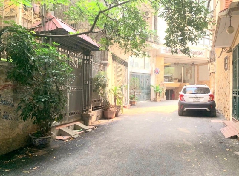 Bán nhà Trung Hòa - Cầu Giấy, 66m, Ô tô, KD, giá 24 tỷ 98