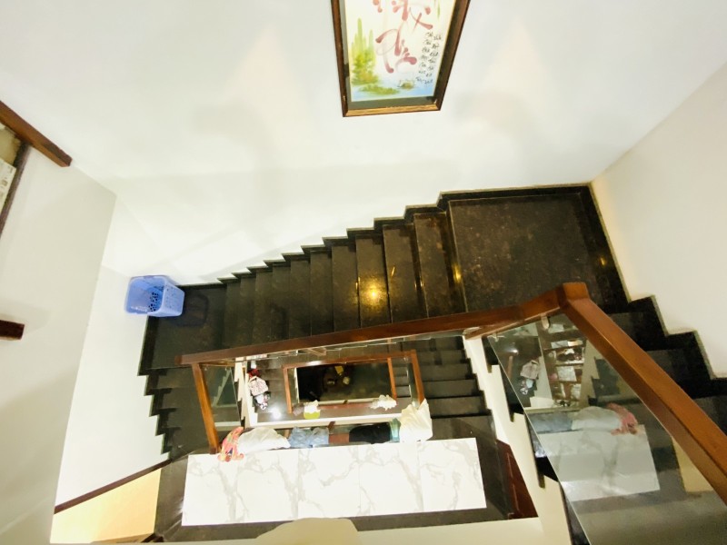 Bán nhà Khu compound Jamona, Quận 7 128m2 (7.5x17) 4 tầng 5PN, 18.5 tỷ