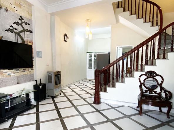 Bán nhà 45,5 m², 2 tầng Lạc Long Quân, , Xuân La, Tây Hồ, Hà Nội.