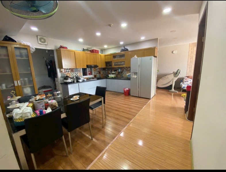 CĂN HỘ ĐẸP - GIÁ TỐT - Chính chủ Cần bán nhanh căn hộ view đẹp tại quận Bình Thạnh, TPHCM