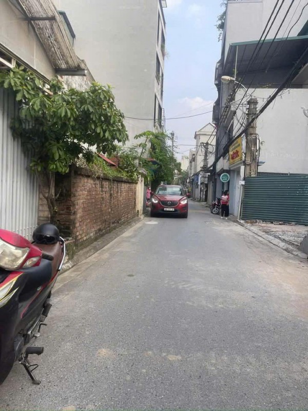 BÁN ĐẤT LẠC LONG QUÂN, PHỐ MỚI RỘNG Ô TÔ DỪNG TRÁNH ĐỖ, MẶT TIỀN 9.5M, Ô TÔ, 203 M CHỈ 95 TỶ