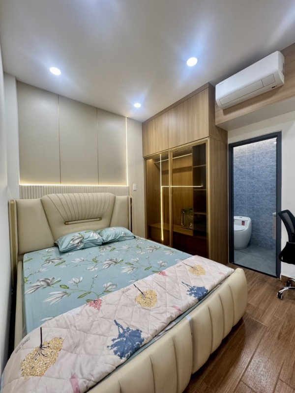 SIÊU PHẨM 3 TẦNG-4PN-HẼM TRƯỚC NHÀ 4M5-NHÀ FULL NỘI THẤT VÀO Ở NGAY-KHU ĐỒNG BỘ DÂN TRÍ CAO