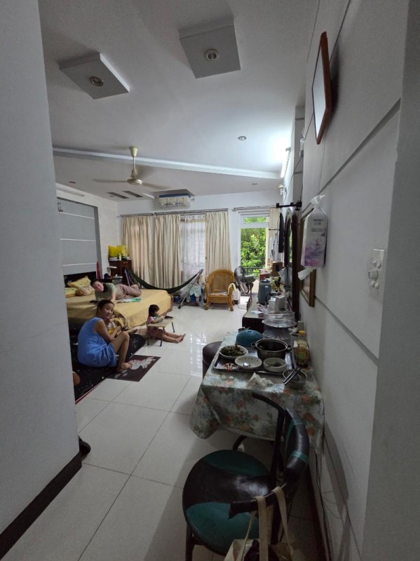 CHUYỂN NHƯỢNG NHÀ 4 TẦNG MỚI – FULL NỘI THẤT – Ở NGAY – HẺM XE HƠI