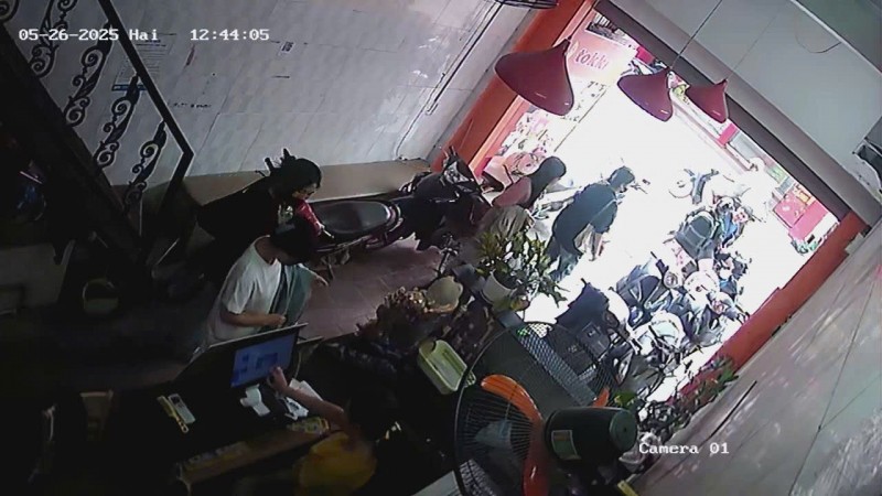 CẦN SANG NHƯỢNG QUÁN BÁN MỲ CAY, TOK, GÀ RÁN