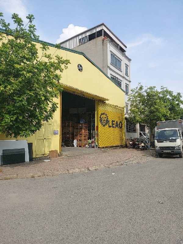 BÁN NHÀ BÁT KHỐI 10 tỷ 65m VIEW HỒ ĐIỀU HÒA, LONG BIÊN
