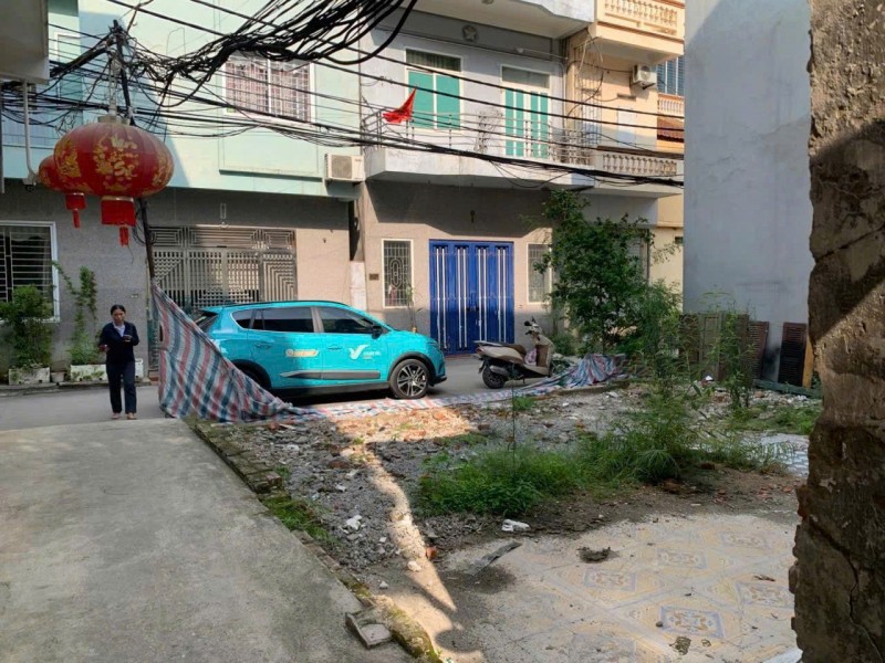 CHO THUÊ MẶT BẰNG 2 MẶT TIỀN TẠI THANH TRÌ, HÀ NỘI
