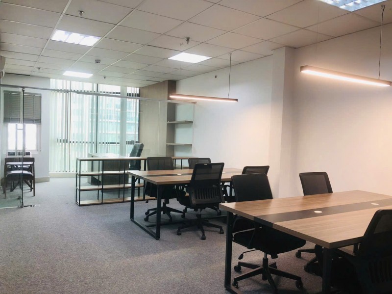 CHÍNH CHỦ CHO THUÊ VĂN PHÒNG - Tầng 5, tòa nhà Hoàng Kim, số 8 Dương Đình Nghệ ,P. Yên Hòa, Cầu