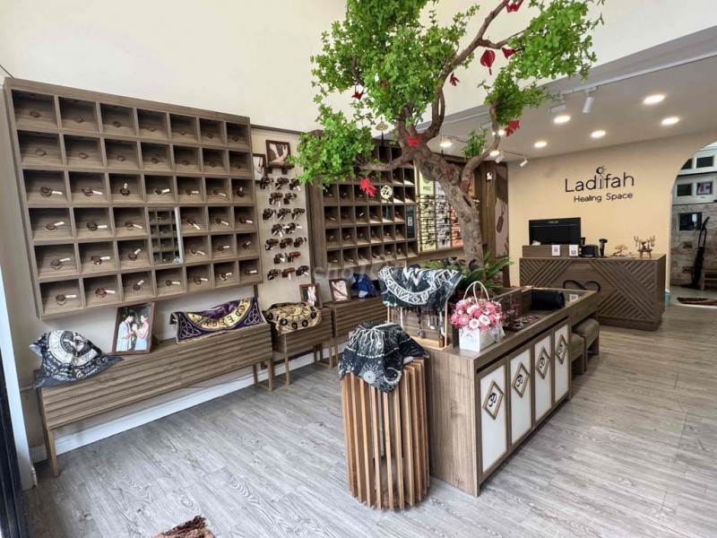 Quận 1 ! MB MỚI ĐẸP LẮM – CHÍNH CHỦ TRỰC TIẾP CHO THUÊ Mặt Bằng DT : 50m2,  Tel : 0903860463 ( A.