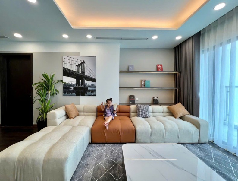 Căn Góc 127m² - 3PN, Nội Thất Đẹp Ở Ngay, BC Đông Nam – BIG Tower Phạm Hùng