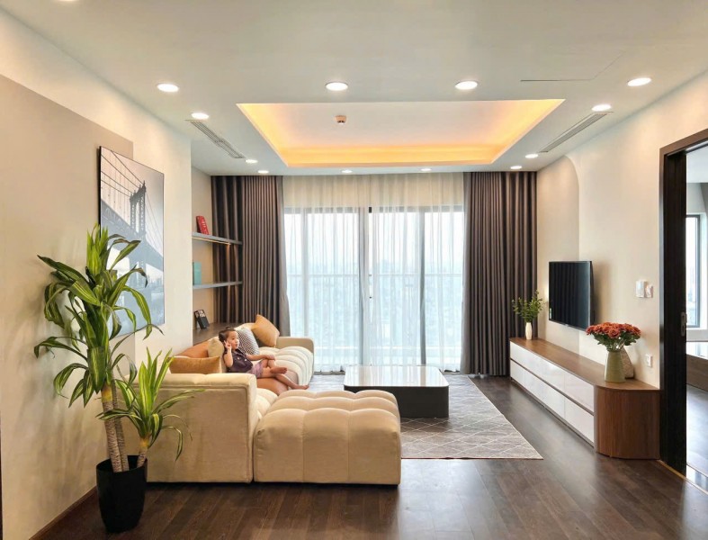 Căn Góc 127m² - 3PN, Nội Thất Đẹp Ở Ngay, BC Đông Nam – BIG Tower Phạm Hùng