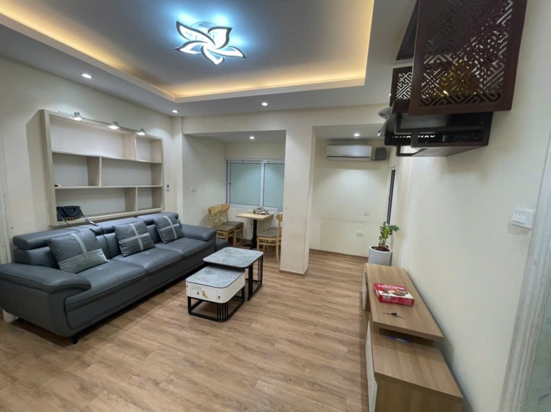 CHÍNH CHỦ CẦN BÁN CĂN HỘ TẬP THỂ ĐẸP - GIÁ TỐT - Ngay Mặt Phố Nguyễn Văn Cừ, Long Biên, TPHN
