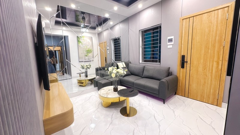 CHUNG CƯ CẦU GIẤY- VIEW PHỐ  - FULL NỘI THẤT - Ô TÔ ĐỖ -3.98T- Ở NGAY !!!