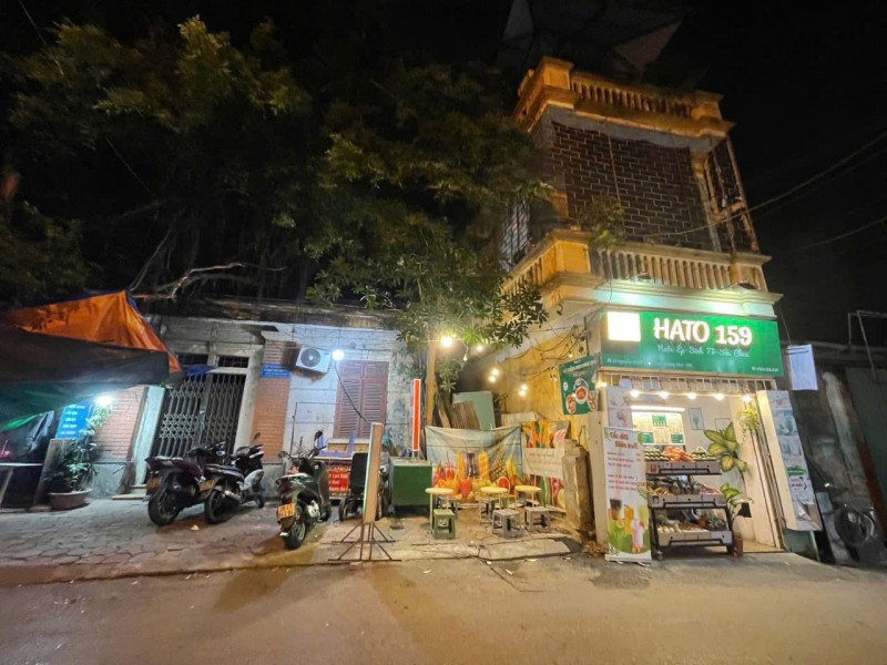 SANG NHƯỢNG CỬA HÀNG NƯỚC ÉP - SINH TỐ – MÌ TRỘN MẶT ĐƯỜNG NGUYỄN CHÍNH , TÂN MAI ,HOÀNG MAI , HÀ