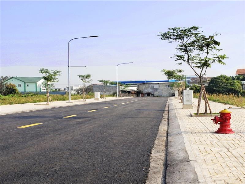 Lô 2 mặt tiền nhựa ngay TTHC chơn thành 1ty2/200m2