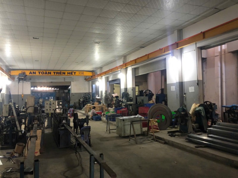 XƯỞNG MẶT TIỀN GIÁP Q12, 4000M2 SÀN, ĐƯỜNG XE LỚN, GẦN FULL THỔ, CÁCH QL13 1KM