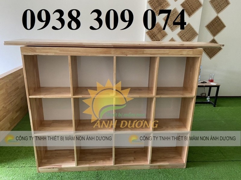 Tủ đựng cặp mầm non, kệ cặp mầm non 12 ô,kệ cặp dép mầm non