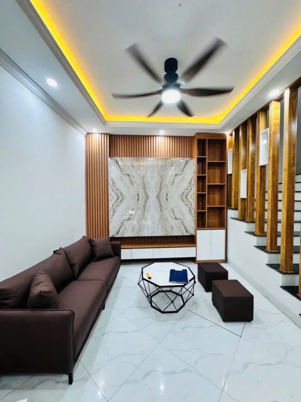 NHÀ ĐẸP YÊN HÒA – 31M² x 5 TẦNG – VÀI BƯỚC RA PHỐ – FULL NỘI THẤT -  8,4 TỶ