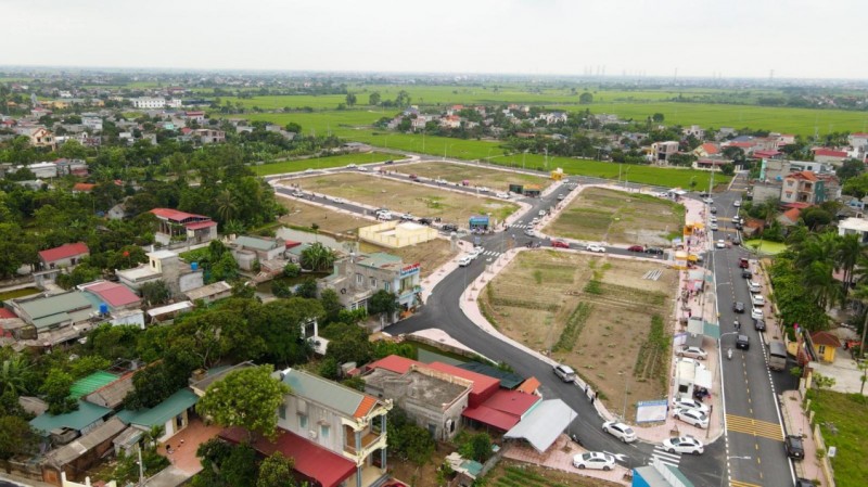 Bán lô góc mặt ngoài trục chính khu KDC Quỳnh Mỹ