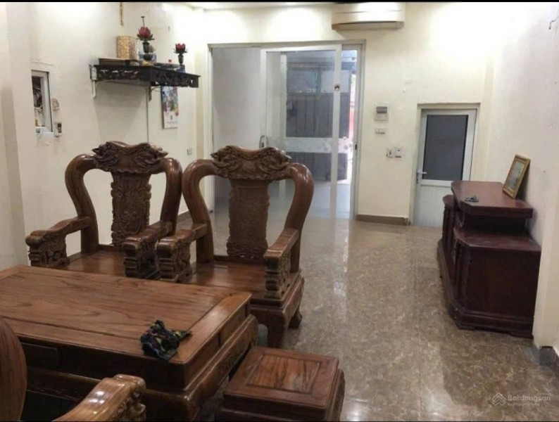 Cho thuê nhà An Dương, 2 tầng x 60m2, 2 ngủ, 8 Triệu