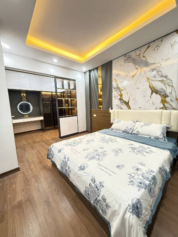 SIÊU PHẨM MỚI KÍNH KONG - FULL NỘI THẤT- NGÕ 3M BA GÁC ĐUA - VÀI BƯỚC RA PHỐ _ 5TẦNG – 30,5M2 –