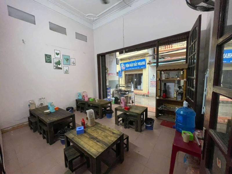 Do sức khoẻ không tốt nên mình cần sang nhượng quán ăn  ngõ 134 Cầu Diễn