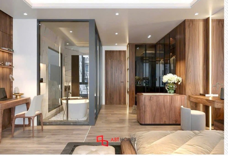 NHÀ ĐẸP PHÂN LÔ CHÍNH CHỦ - GIÁ TỐT - Vị Trí Đẹp Tại Dịch Vọng, Cầu Giấy, TPHN
