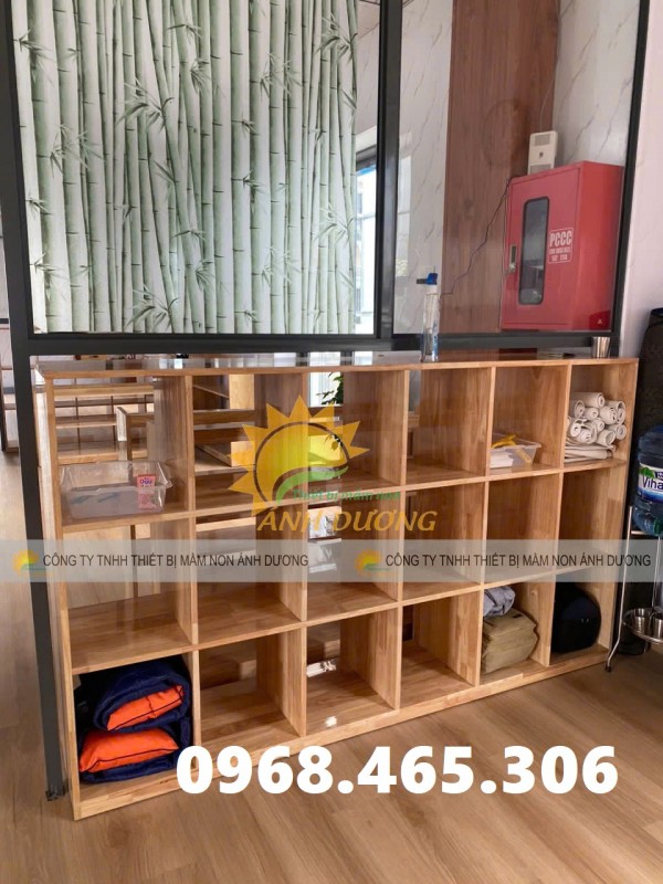 Tủ cặp dép trẻ em bằng gỗ, tủ cặp mầm non giá rẻ