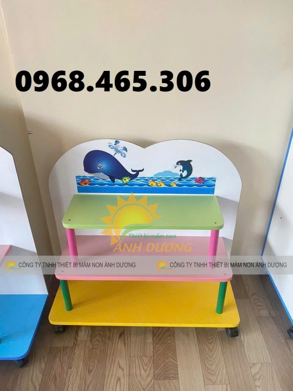 Kệ cá nhân mầm non, kệ góc mầm non bằng gỗ