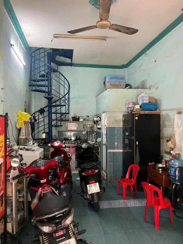 Bán nhà 2 Mặt tiền Lũy Bán Bích - ngay Hòa Bình, 4,1x16m, nở hậu 6,4m, 3 Tầng, 9,9 tỷ.