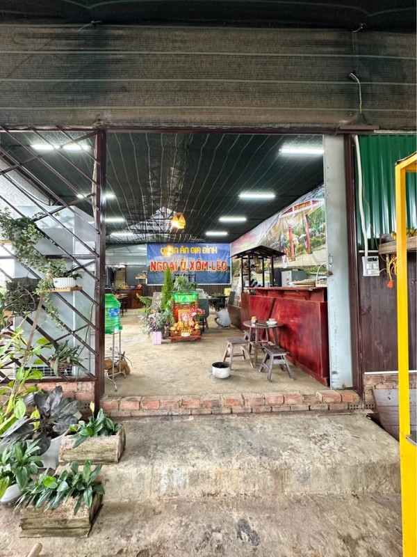 Cần sang mặt bằng quán ăn tại Huỳnh Tấn Phát, P Xuân Trường