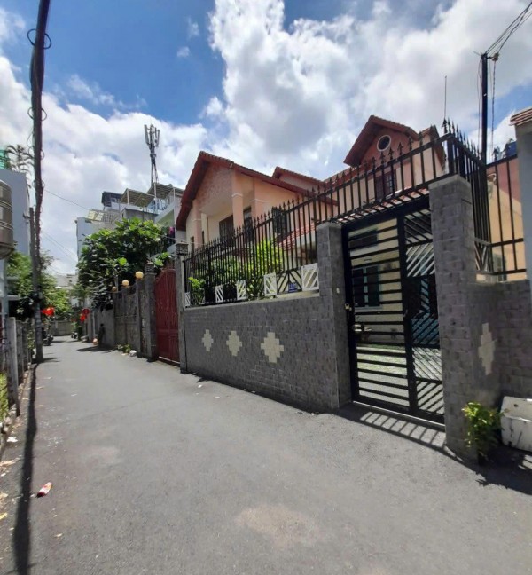 Chính Chủ Bán HXH Hoàng Hoa Thám, P.7, Bình Thạnh: 6.6x23m, Giá Tốt 19.5 Tỷ. LH: O981.699.932