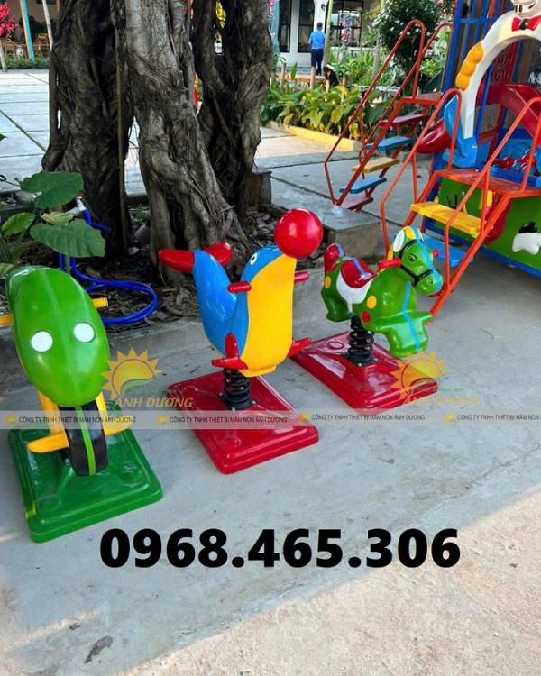 Thú nhún lò xo ngựa, voi, gà cho bé