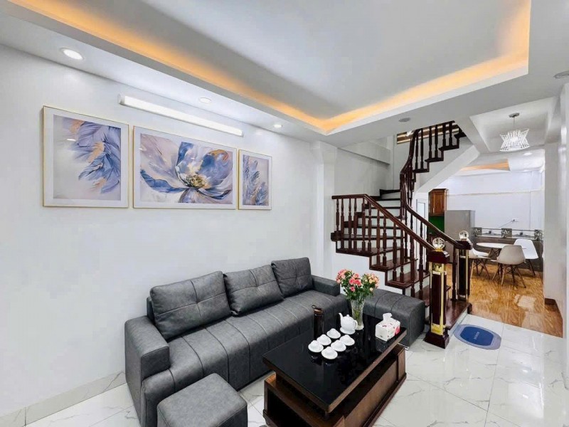 KHƯƠNG TRUNG – THANH XUÂN CHỦ NHÀ TỰ XÂY CHẮC CHẮN - 2 THOÁNG TRƯỚC SAU - CÁCH Ô TÔ - 39M - 4 TẦNG
