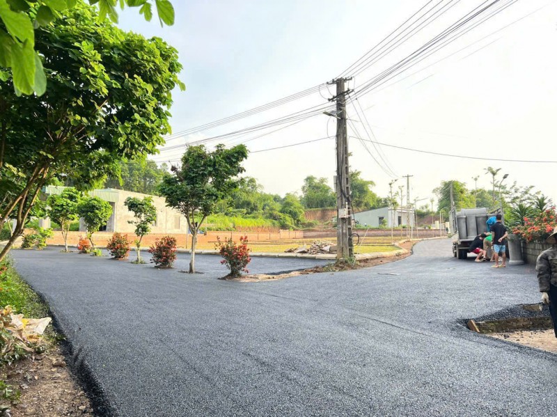 BÁN ĐẤT THỊ TRẤN LẠC THỦY – HÒA BÌNH (NAY THUỘC PHÚ THỌ) – GIÁ CHỈ TỪ 600 TRIỆU/LÔ – SỔ ĐỎ TRAO TAY