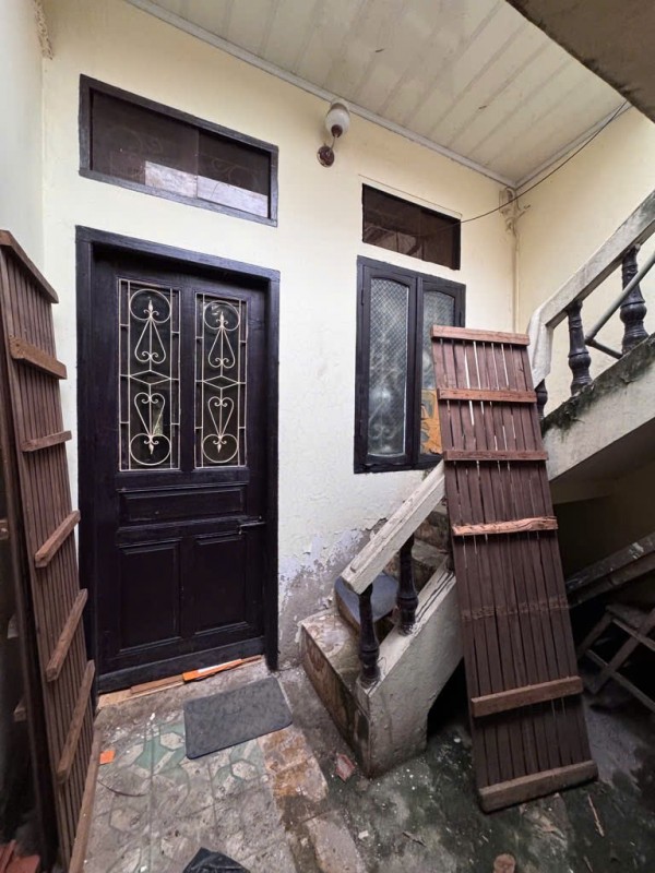 Hót Đất đường Bưởi, 31m,  tặng nhà 2 tầng, Tây hồ view thoáng, oto đỗ cửa, hiếm.