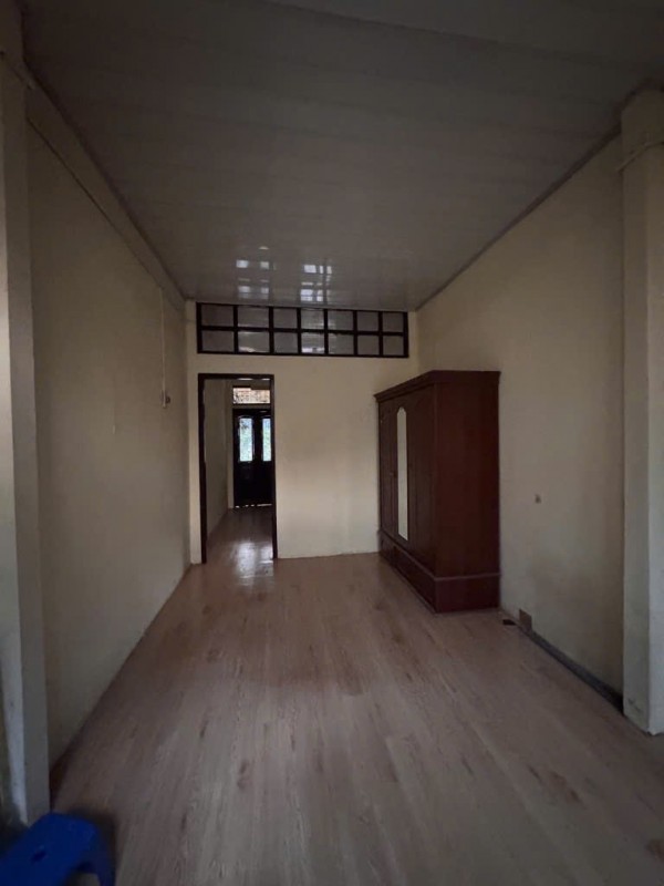 Hót Đất đường Bưởi, 31m,  tặng nhà 2 tầng, Tây hồ view thoáng, oto đỗ cửa, hiếm.