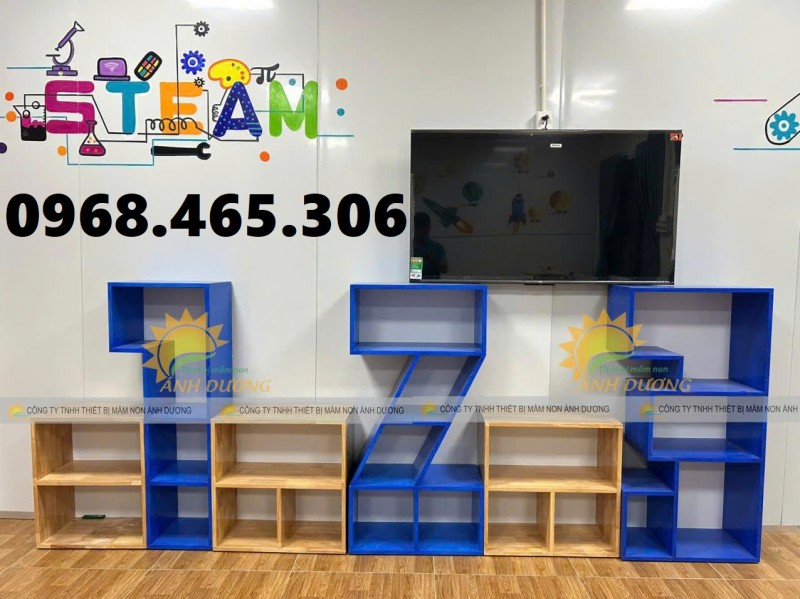 Kệ số mầm non, kệ số 123 mầm non bằng gỗ