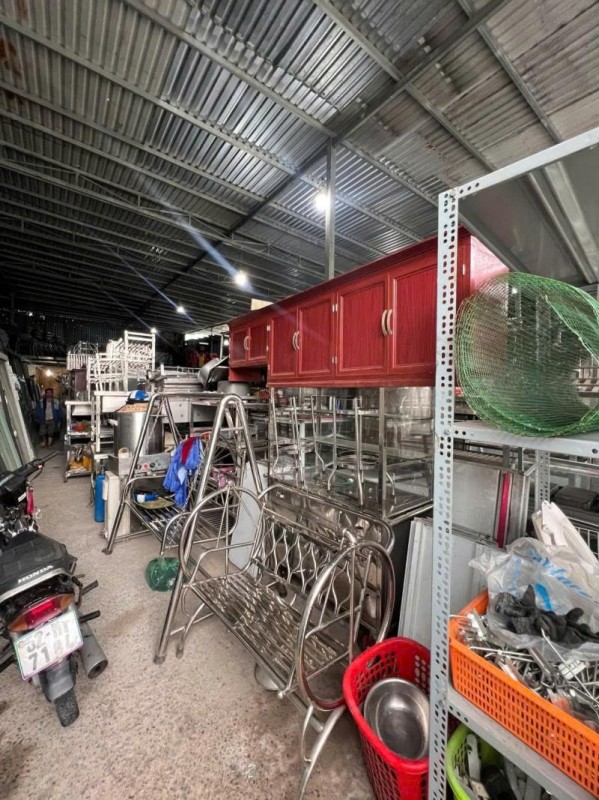 Bán nhà Mặt tiền Tô Ký - gần ngã tư Đặng Thúc Vịnh, 12x27m, Cấp 4- tiện xây, 29 tỷ.