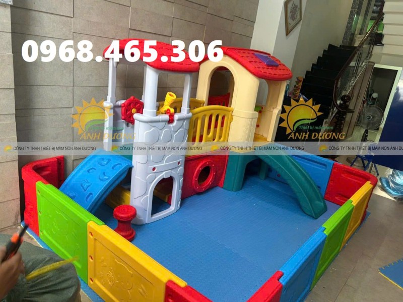 Nhà banh trẻ em hình vuông, quây banh nhựa trẻ em