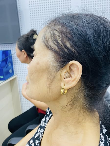 Máy Trợ thính – món quà báo hiếu mùa vu lan