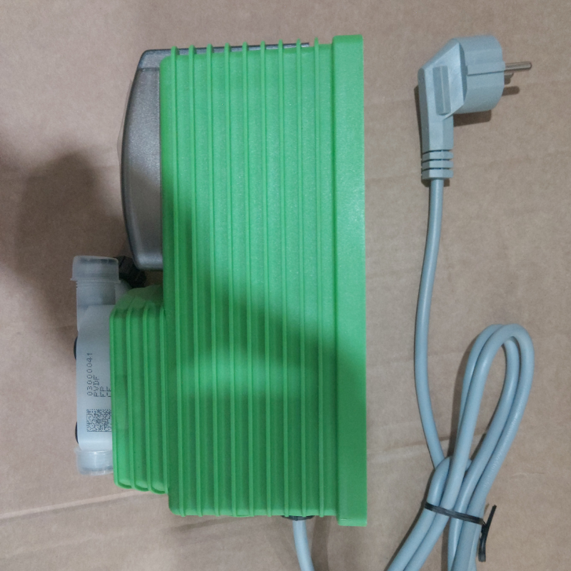 Bơm định lượng EMEC VCO 1004 K/PP - lưu lượng 4 L/h tại áp 10 bar