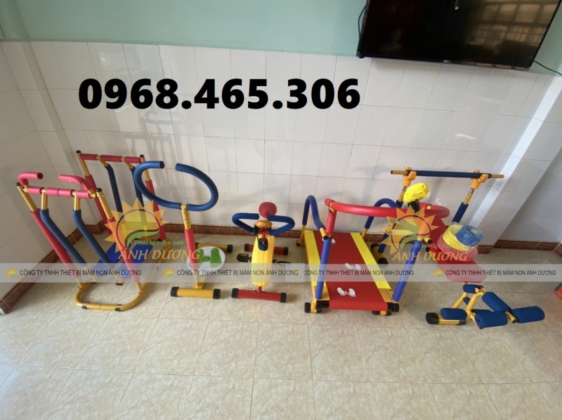 Máy tập gym mầm non, xe đạp 3 bánh mầm non