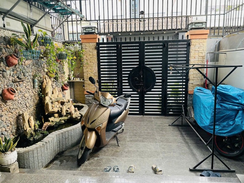 NHÀ ĐẸP - GIÁ TỐT - CHÍNH CHỦ CẦN BÁN NHÀ Hẻm 35 đường số 4 phường Trường Thọ cũ, Thủ Đức