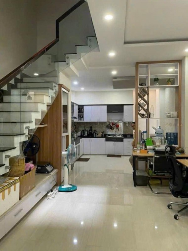 Bán nhà HXH Trần Văn Danh, phường 13 Tân Bình; 7,5x21m - 4 tầng
