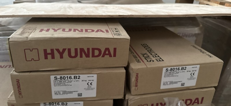Que hàn chịu nhiệt Hyundai S-8016.B2( 690°C)