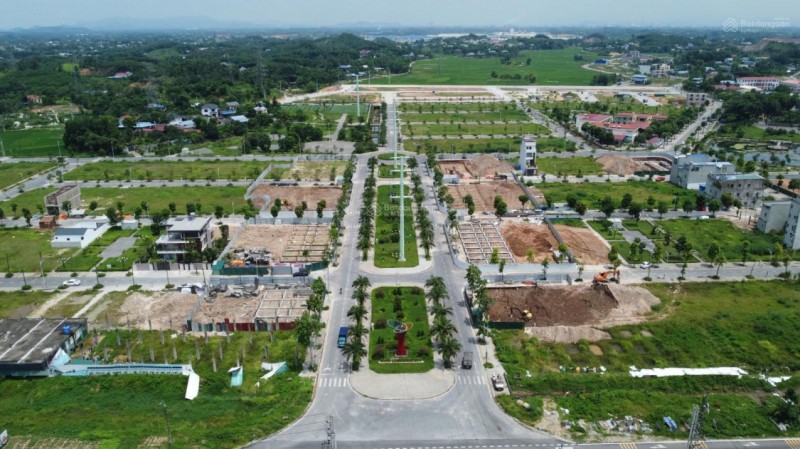 Bán đất nền KĐT Cầu Trúc Sông Công, DC02 - 53, 108.75m2 đối diện 3 tòa nhà ở xã hội, giá chỉ 1.9 tỷ