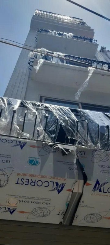 Bán Nhà 41m x 5 tầng giá 6.9x tỷ Nghĩa Lộ - Hà Đông - Gần trường Đại Học, bến xe Yên Nghĩa