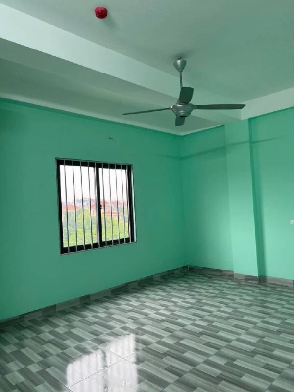 Nhà mặt phố Cầu Giấy 64m2, 7 tầng, 2 mặt tiền ô tô tránh, kinh doanh đa dạng